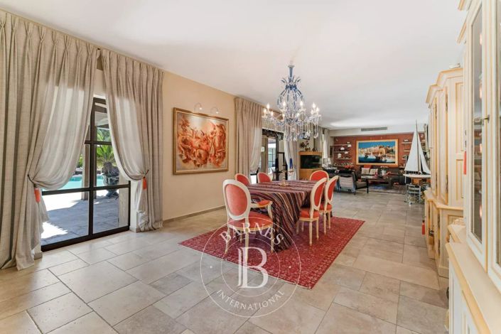 Image No.10-Maison de 8 chambres à vendre à Saint-Tropez