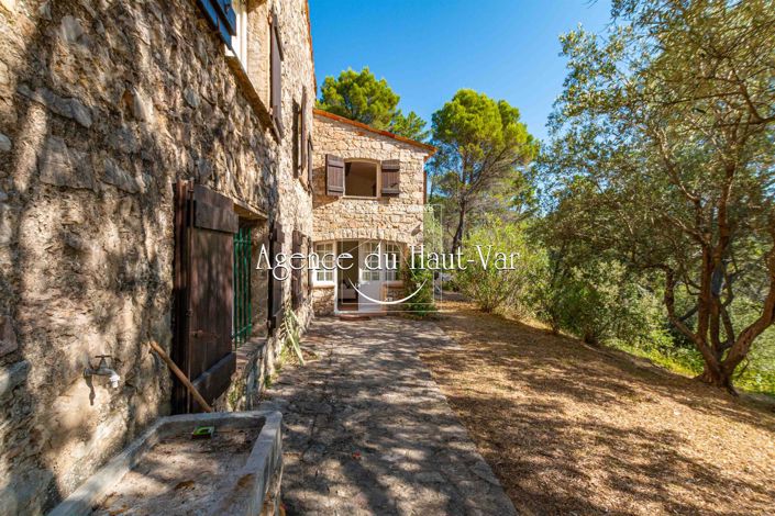 Image No.9-4 Bed House for sale