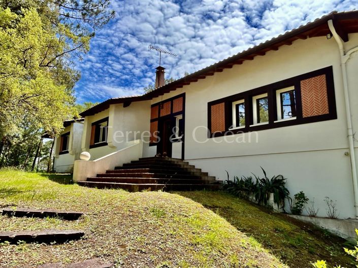 Image No.2-5 Bed House for sale