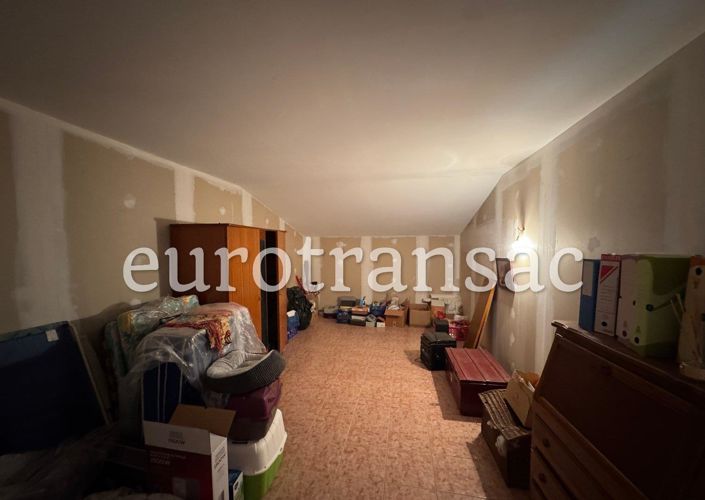 Image No.13-4 Bed House for sale