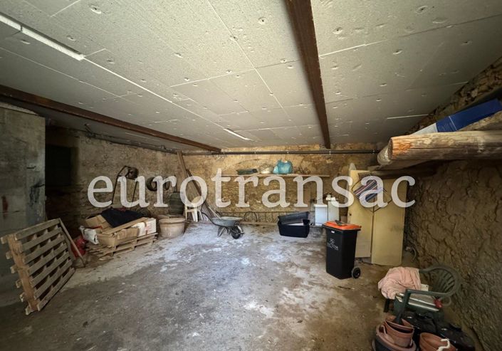 Image No.20-4 Bed House for sale