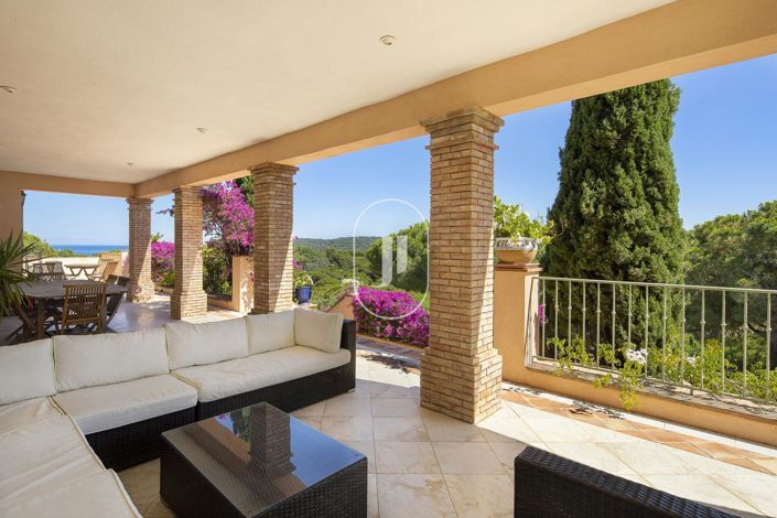 Image No.3-7 Bed House for sale