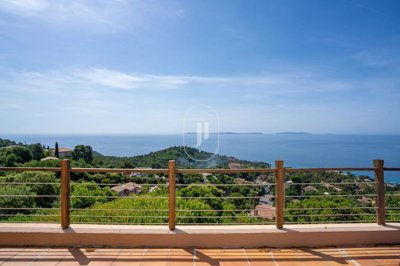 Appartement de 3 chambres à vendre à Rayol-Canadel-sur-Mer