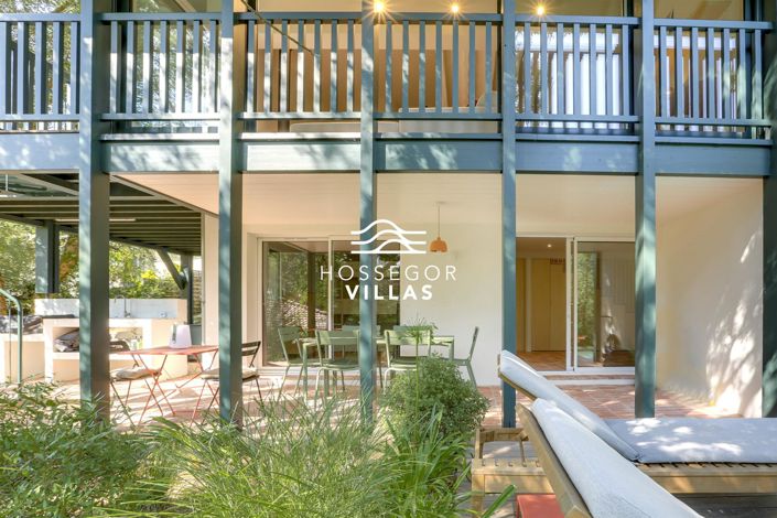 Image No.1-4 Bed House for sale