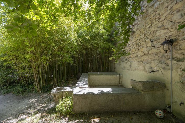 Image No.17-6 Bed House for sale