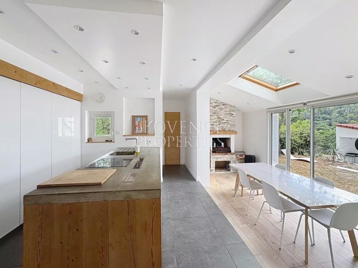 Image No.10-Maison de 4 chambres à vendre à La Celle