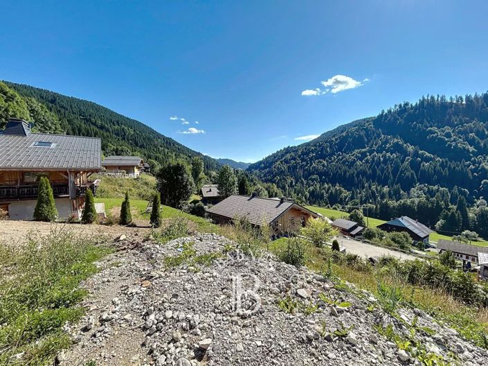 Image No.11-5 Bed House for sale