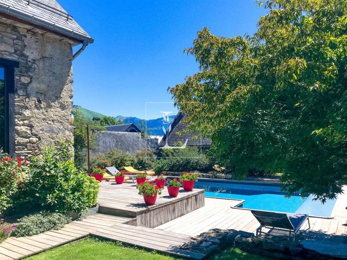 Image No.3-5 Bed Property for sale