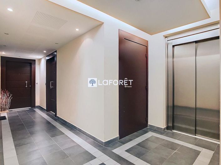 Image No.11-1 Bed Apartment for sale