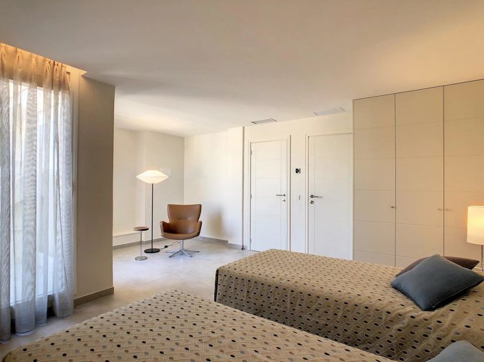 Image No.16-2 Bed Apartment for sale