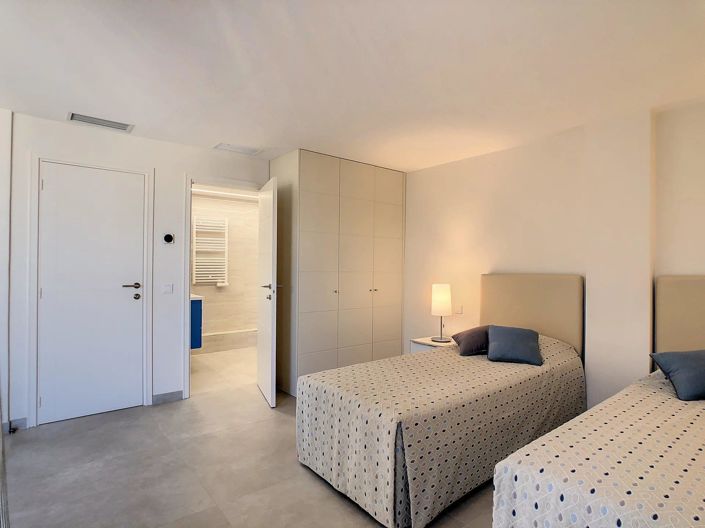 Image No.17-2 Bed Apartment for sale