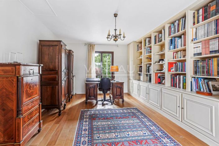 Image No.16-3 Bed House for sale