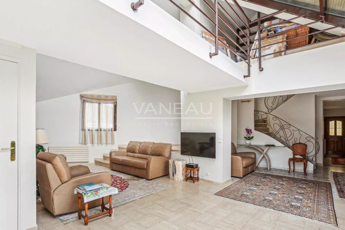 Image No.4-3 Bed House for sale