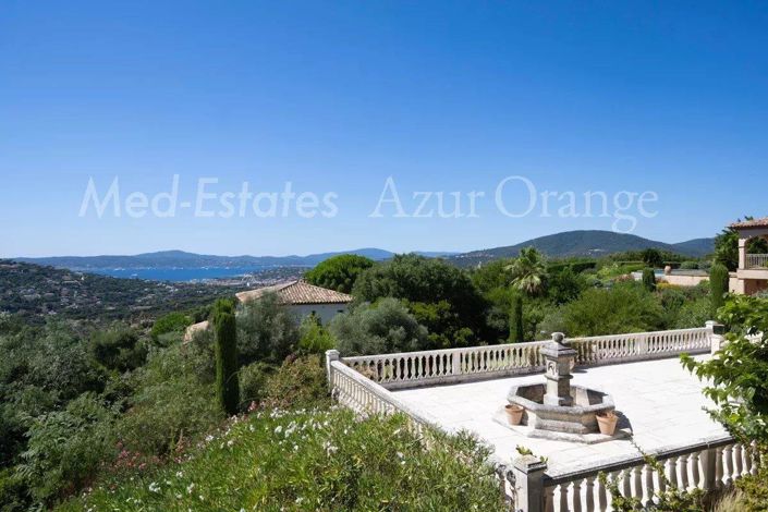 Image No.20-6 Bed House for sale