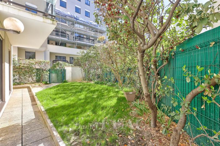 Image No.41-5 Bed House for sale