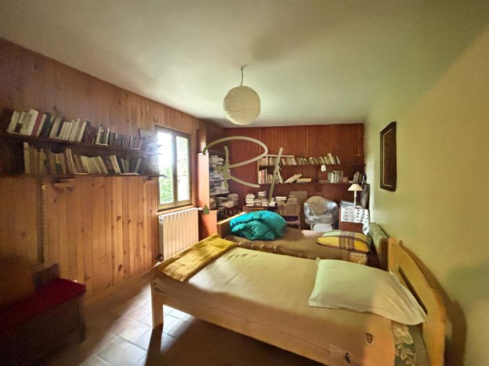 Image No.7-3 Bed House for sale