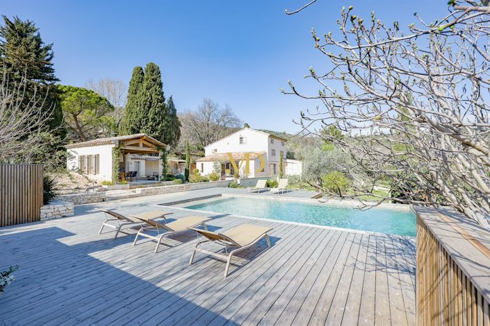 Image No.1-5 Bed House for sale