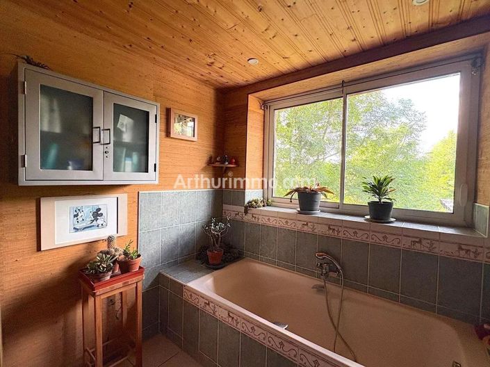 Image No.10-House for sale