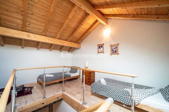 Image No.18-House for sale