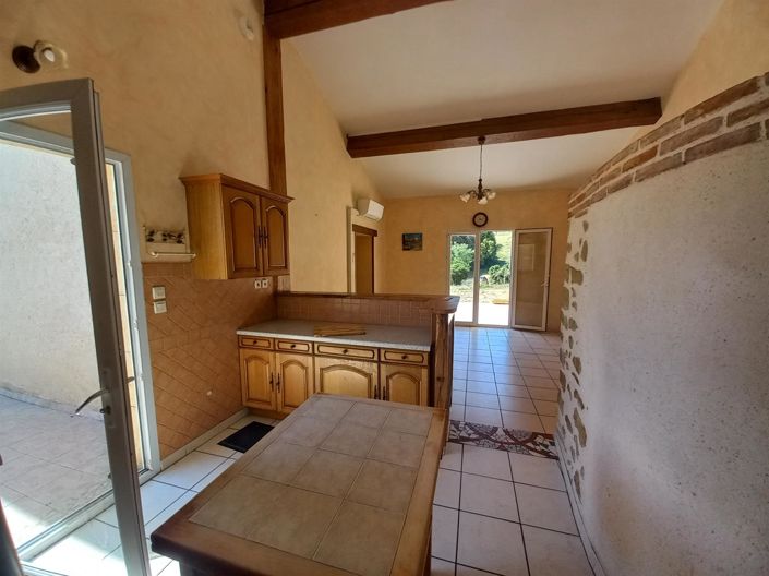 Image No.10-3 Bed House for sale