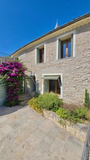 Image No.19-3 Bed House for sale