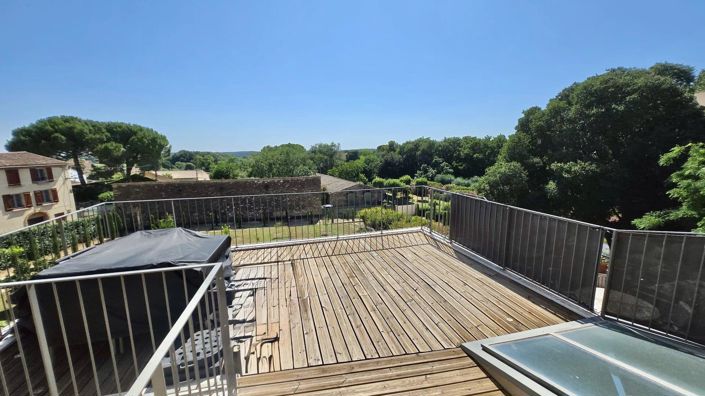 Image No.8-3 Bed House for sale