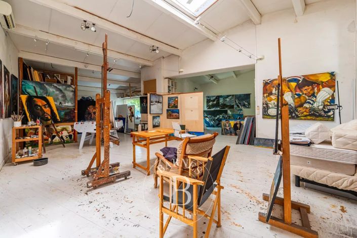 Image No.15-4 Bed House for sale