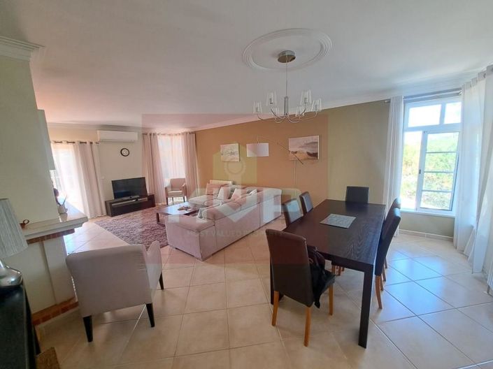 Image No.2-Maison de 3 chambres à vendre à Loule