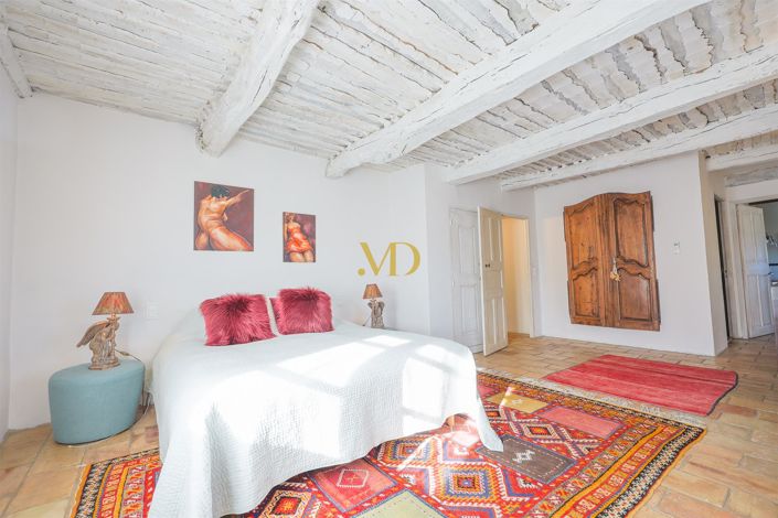 Image No.45-7 Bed House for sale