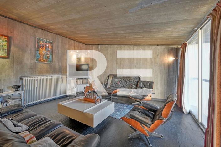 Image No.11-3 Bed House for sale