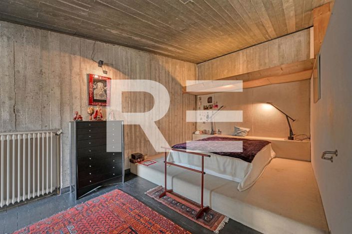 Image No.14-3 Bed House for sale