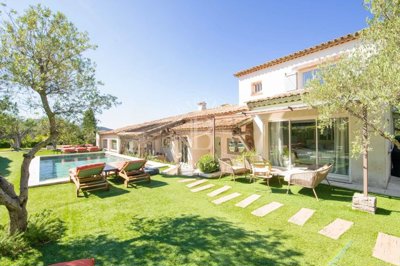 Maison de 4 chambres à vendre à Sainte-Maxime