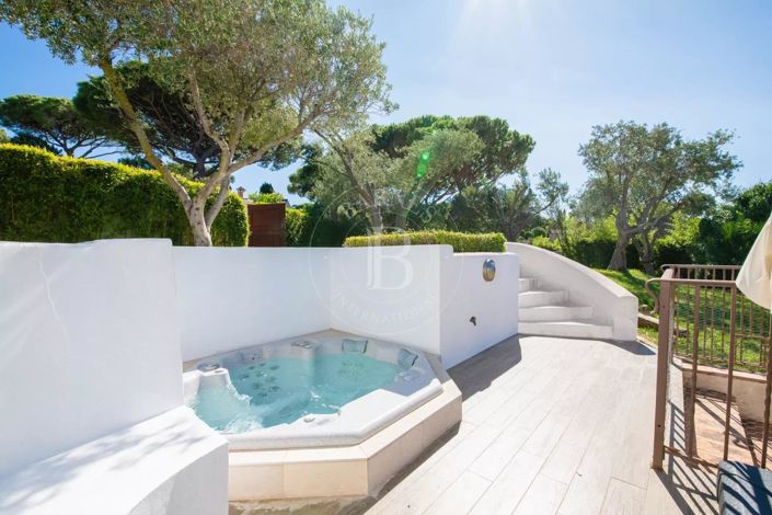 Image No.5-Maison de 4 chambres à vendre à Sainte-Maxime