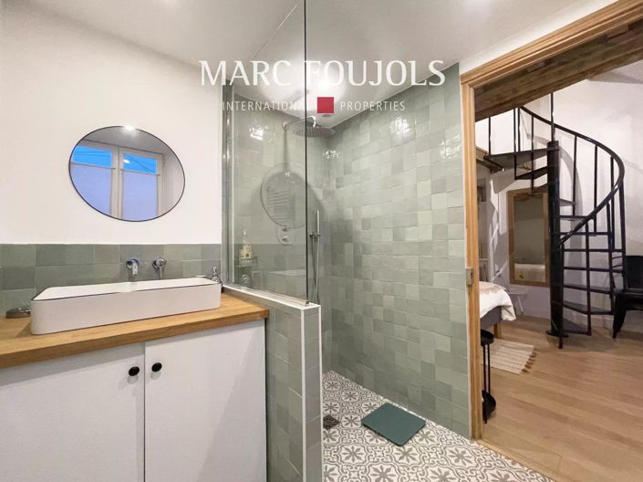 Image No.12-2 Bed House for sale