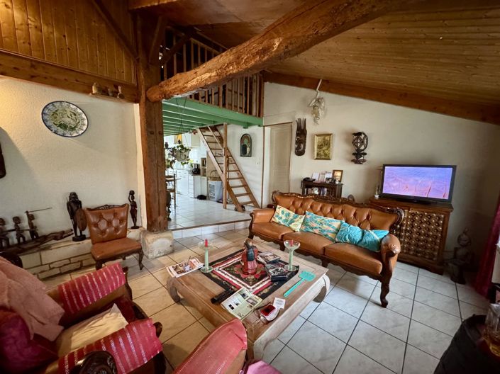 Image No.7-2 Bed House for sale