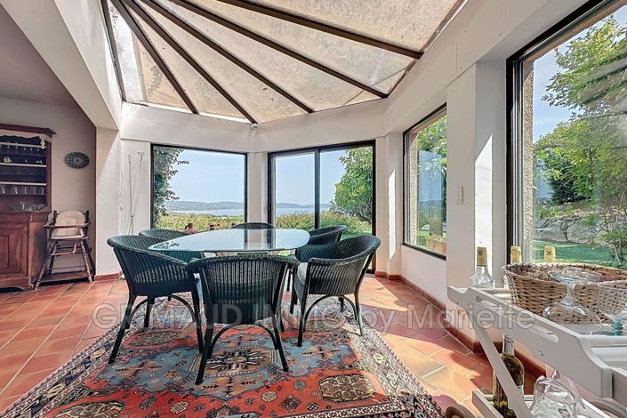 Image No.12-5 Bed House for sale