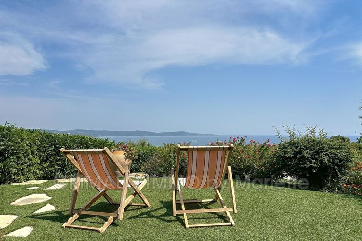 Image No.2-5 Bed House for sale