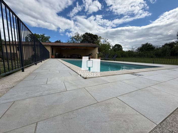 Image No.10-4 Bed House for sale