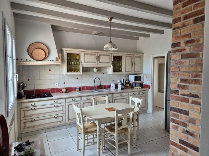 Image No.5-Maison de 5 chambres à vendre à Sauveterre-de-Guyenne