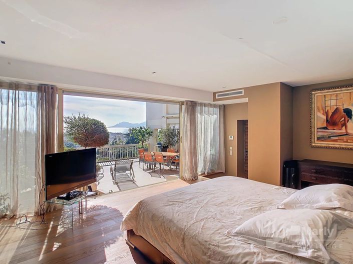 Image No.6-4 Bed Apartment for sale