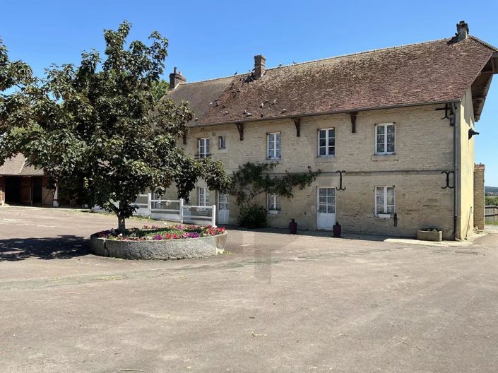 Image No.10-Maison de 9 chambres à vendre à Sévigny