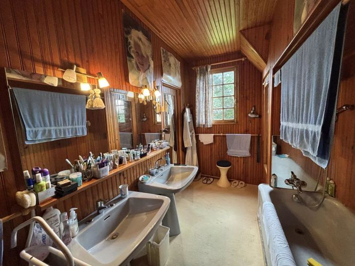 Image No.16-9 Bed House for sale