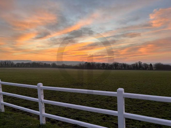 Image No.8-9 Bed House for sale