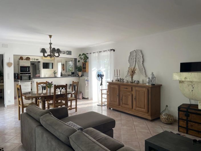 Image No.27-3 Bed House for sale