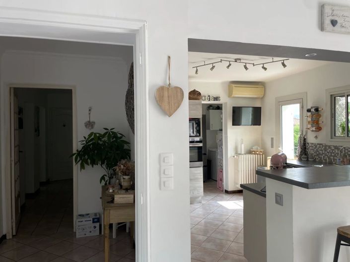 Image No.29-3 Bed House for sale