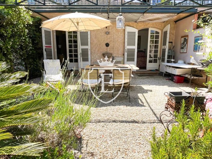 Image No.2-Appartement de 1 chambre à vendre à Saint-Tropez