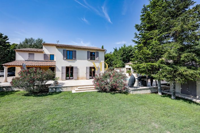 Image No.10-4 Bed House for sale