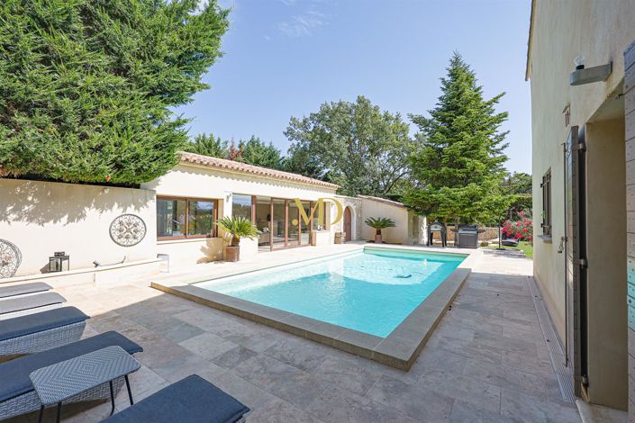 Image No.16-4 Bed House for sale