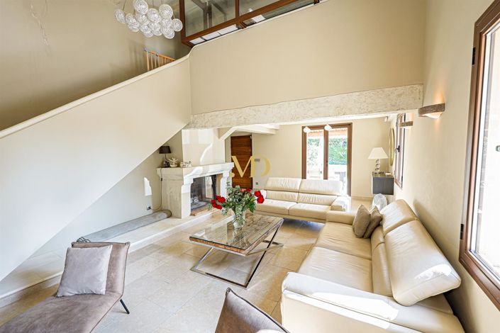 Image No.23-4 Bed House for sale