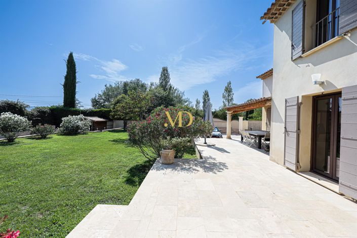 Image No.3-4 Bed House for sale